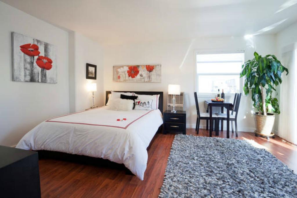 A Float Home B&B In Fisherman'S Wharf วิกตอเรีย ภายนอก รูปภาพ